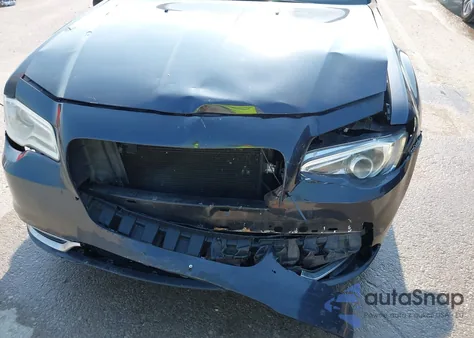 2017 Chrysler 300 Limited Awd from USA, damaged, VIN 2C3CCARG1HH542505